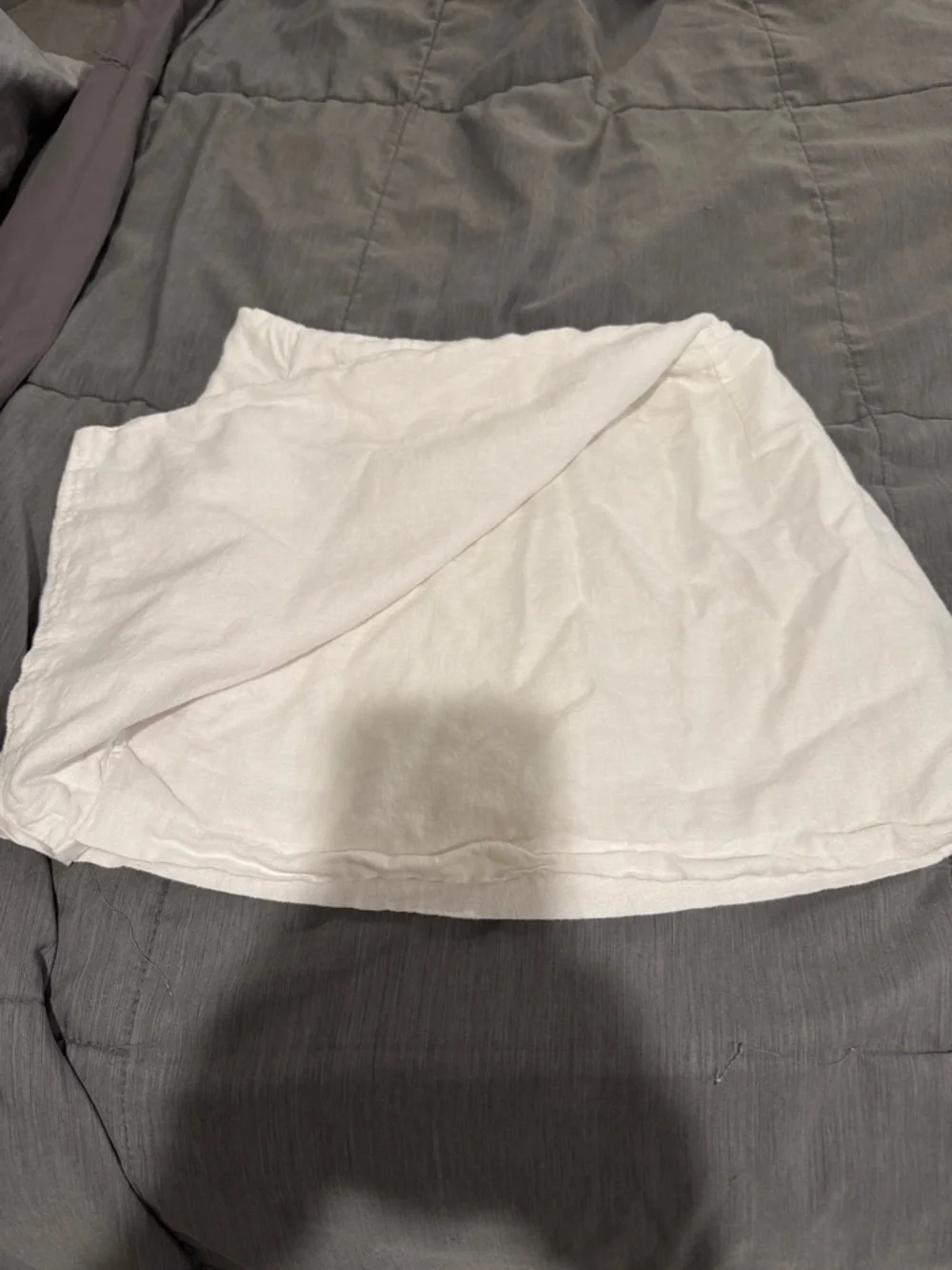 Abercrombie & Fitch White Linen Mini Skort - Picture 2 of 4